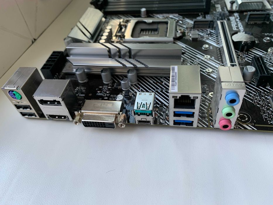 Материнська плата Asus Prime Z490M-Plus (s1200, Intel Z490, PCI-Ex16)