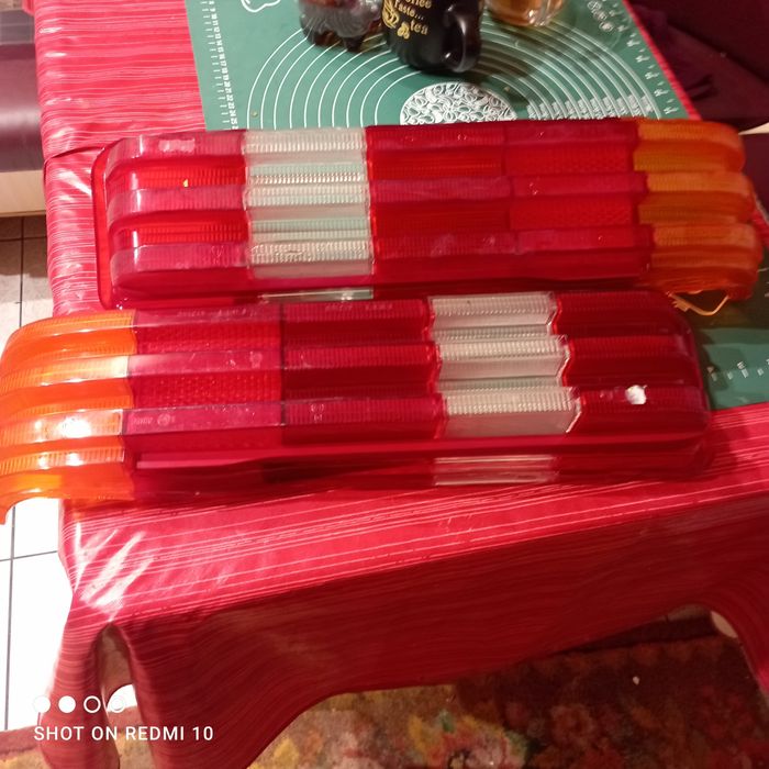 Продам скло стопа на 123w.