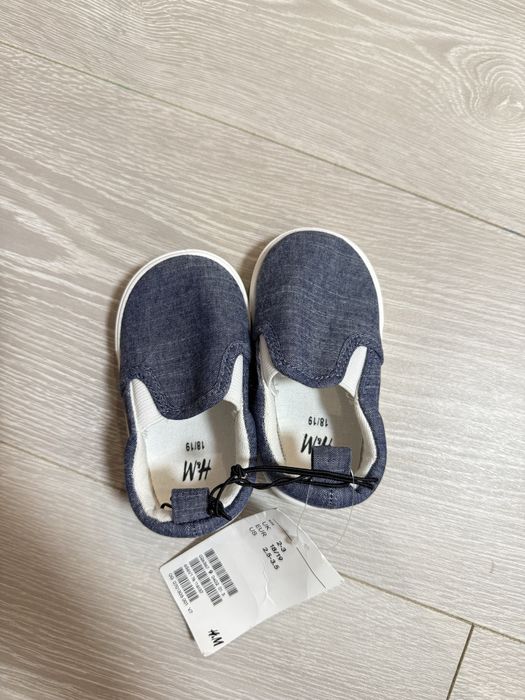 Кросівки h&m 18-19 розмір
