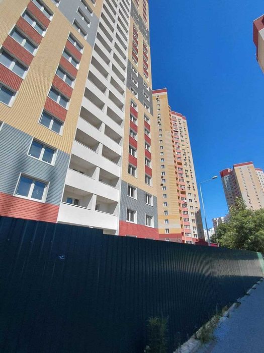 Продається однокімнатна квартира 43.3м2 метро Іподром Голосіївський район
