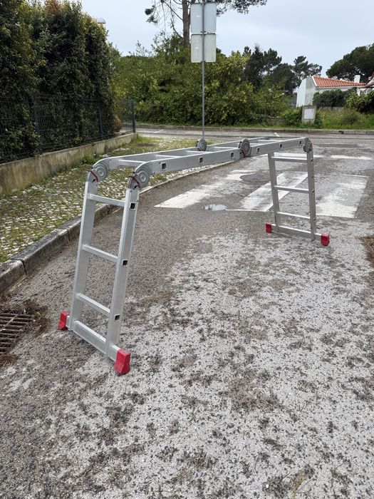 Escadote desdobravel