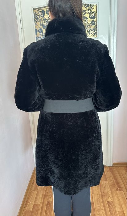 Шуба натуральне хутро мутон норка