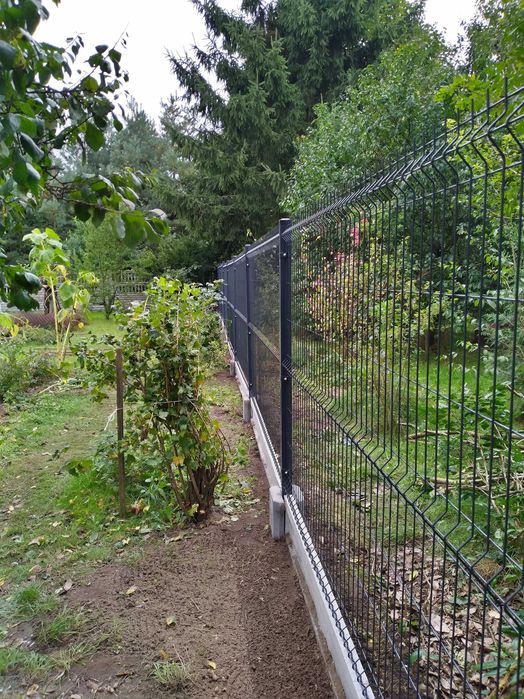 Siatka Ogrodzeniowa fi 3,5 mm ocynk Producent Ogrodzeń