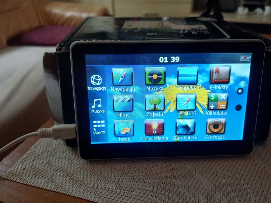 Sprzedam nawigację samochodową