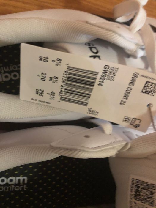 Tenis Adidas novos