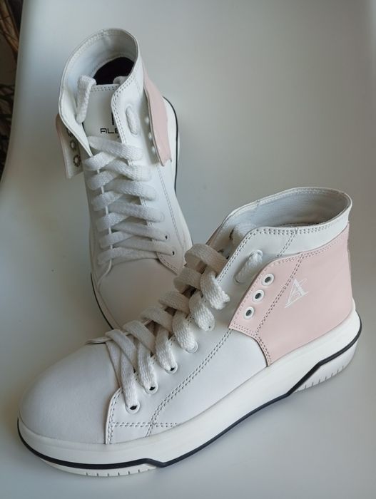 Стильные ботинки. Натуральная кожа 38 р.