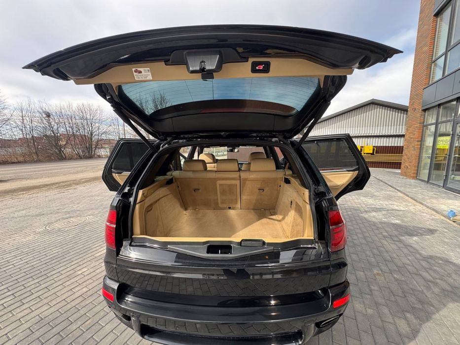 Продам чудовий автомобіль