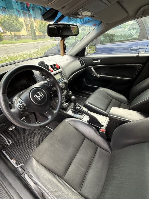 Honda Accord  7