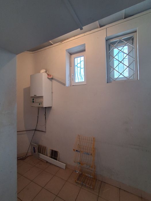 Продаж приміщення  вул Тарнавського