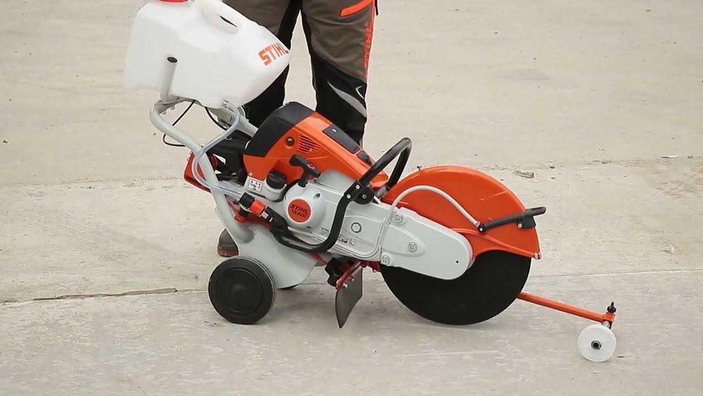 Оренда ІНСТРУМЕНТУ прокат інструментів Бензоріз STIHL аренда
