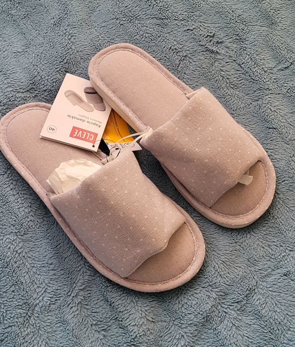 Kapcie damskie 40