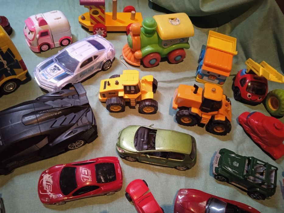 Для малюків. Іграшки !