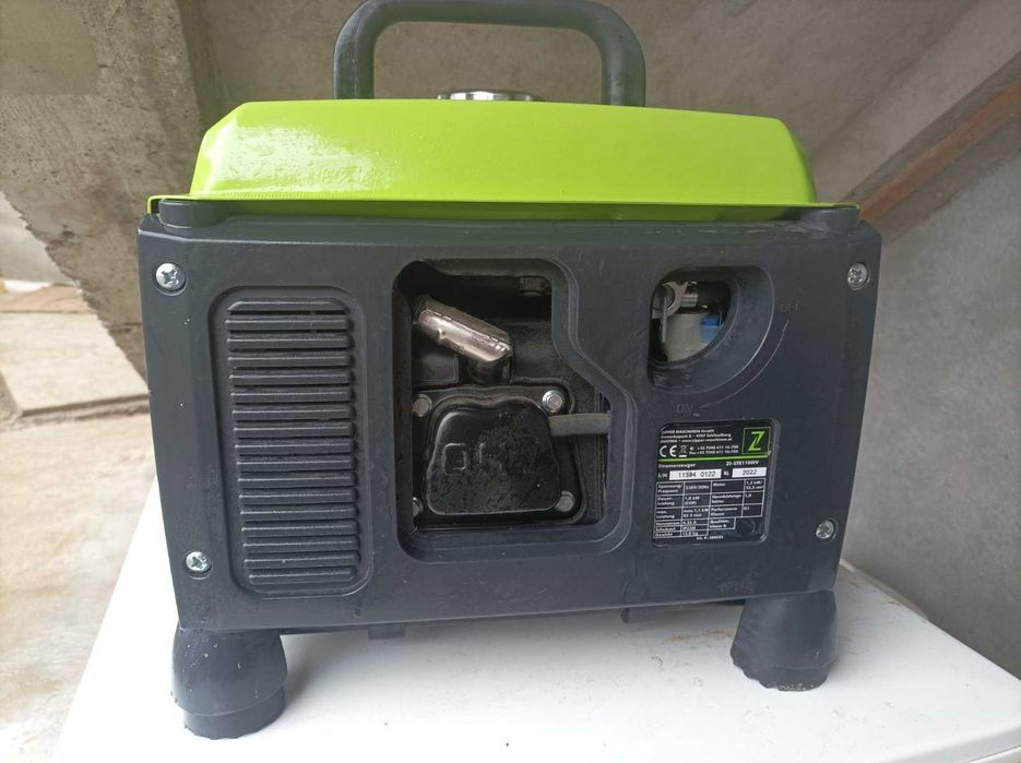 Інверторний генератор Zipper ZI-STE1100IV