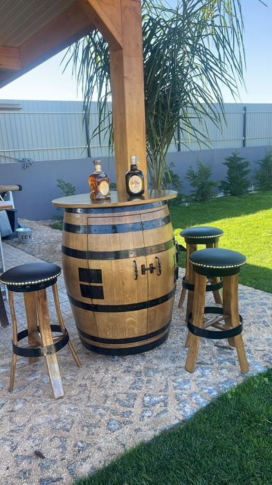 Barris bares-mesas / Pipos bares-mesas / Barris madeira /Decoração