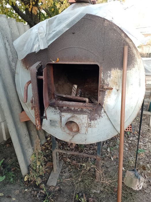 Продам котел твердопаливний