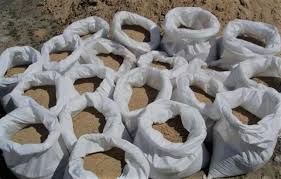 Пісок, щебінь, мучка.