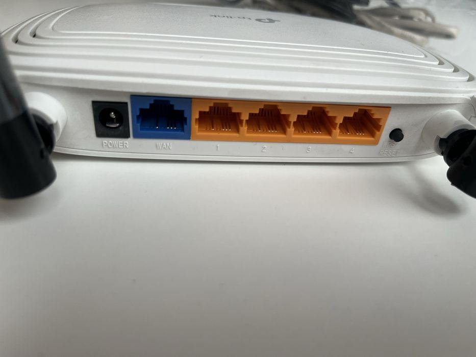 Роутер TP-LINK TL-WR841N. Білий. 1-діапазонний (до 100 Мбіт/с)