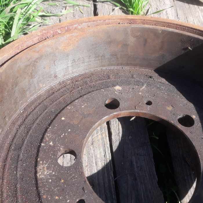 Запчасти Газ-24 тормозные барабаны