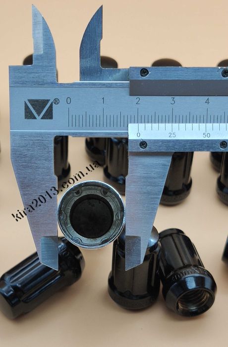 Гайка для узких отверстий в дисках М12х1,5 конус 35мм хром шлицевая