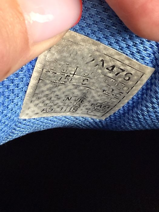 Кросівки жіночі ASICS GEL-Venture 7  40.5(25.5)