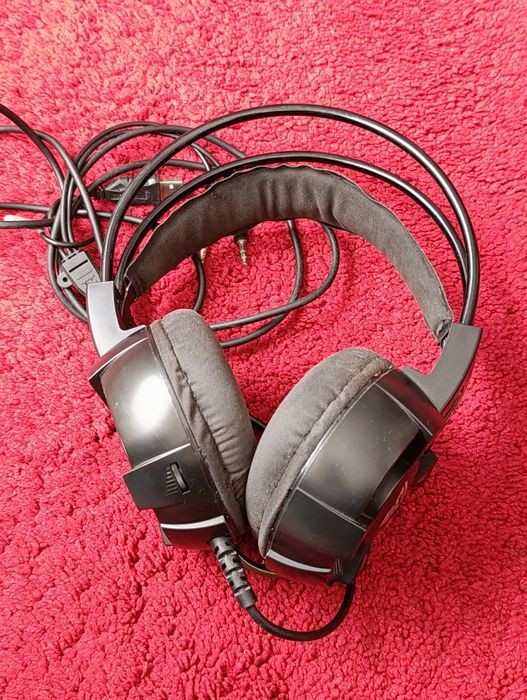 Fone de ouvido gamer