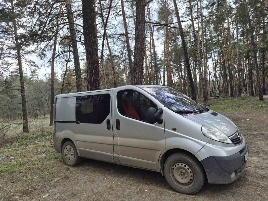 Opel Vivaro 2.0 CDTi вантажно-пасажирський, складні сидіння, навігація