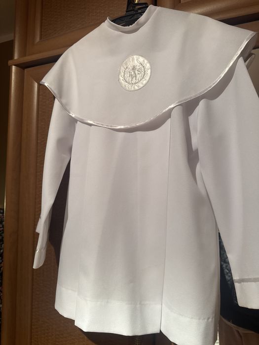 Alba komunijna / liturgiczna dla chłopca