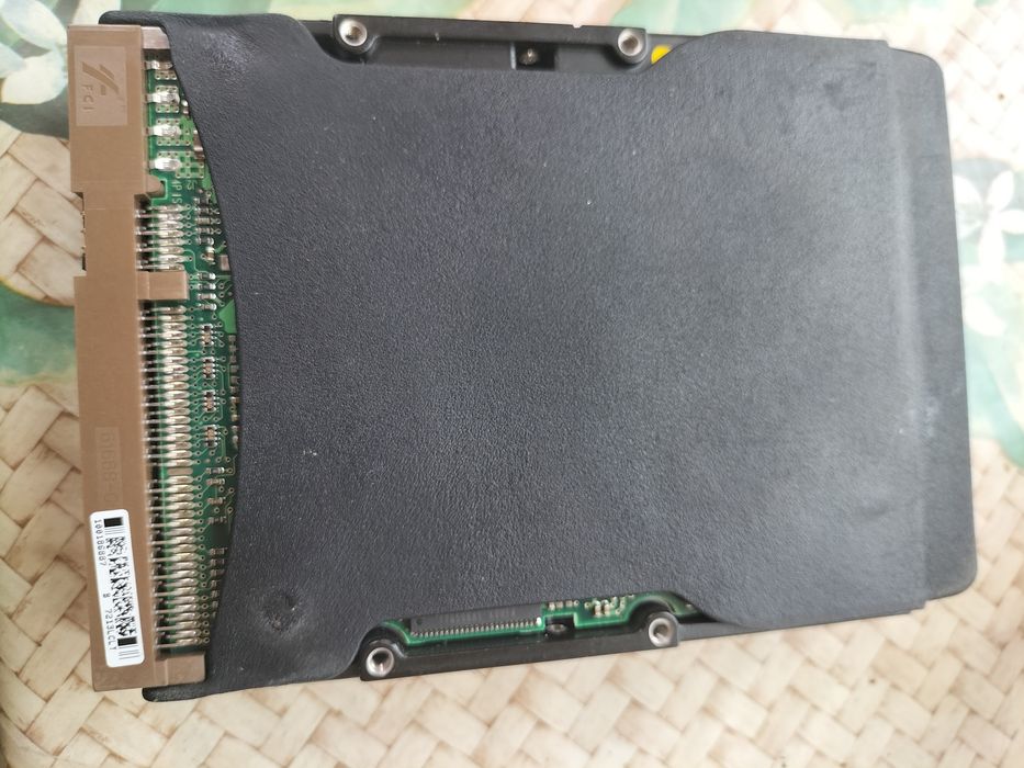 Продам запчастини від старого комп'ютера