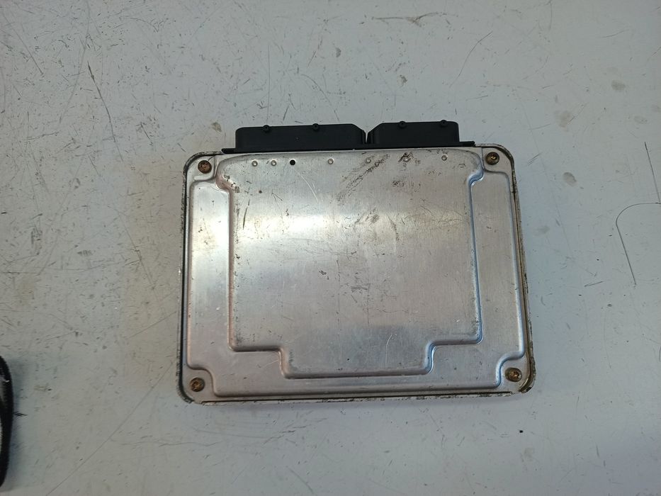 Sterownik komputer silnika 1.9 TDI Audi Volkswagen 038906012BT
