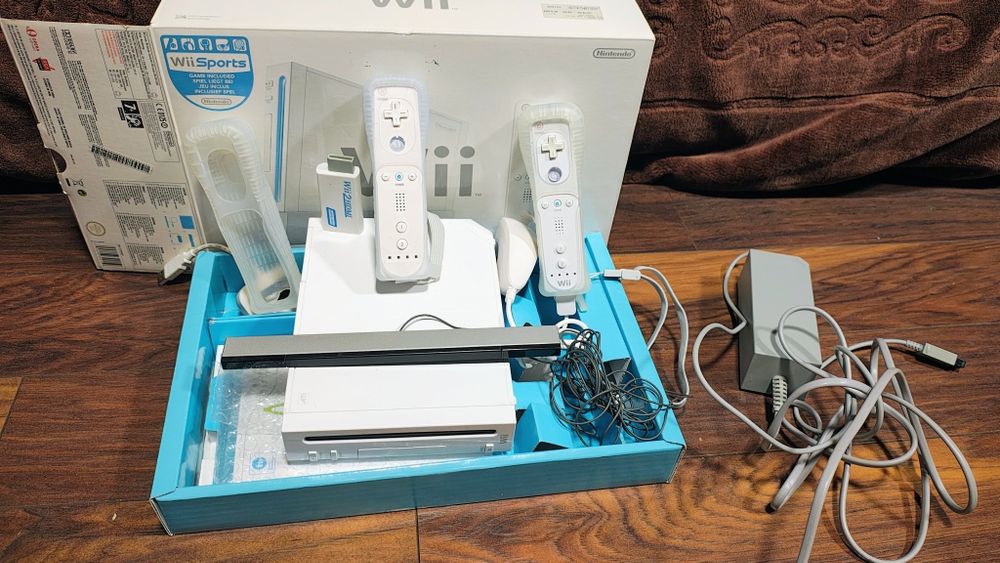 Sprzedam Nintendo Wii zestaw