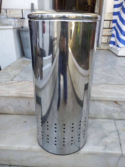 Recipiente para chapéus de chuva