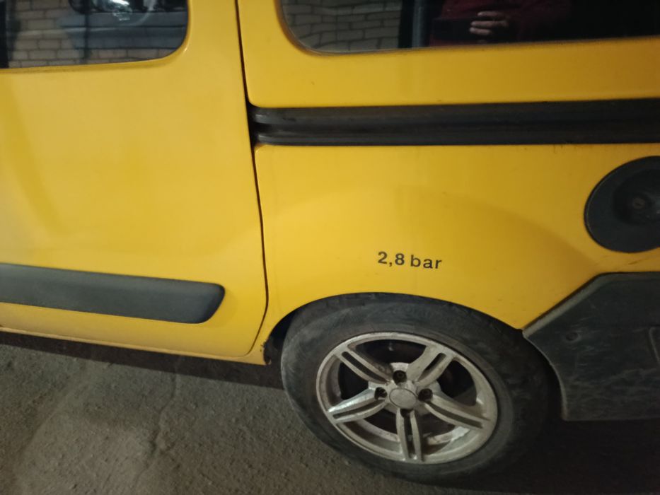 Продам Рено кенго diesel