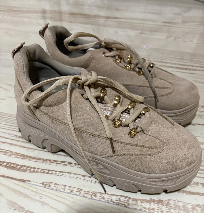 Sprzedam buty vices