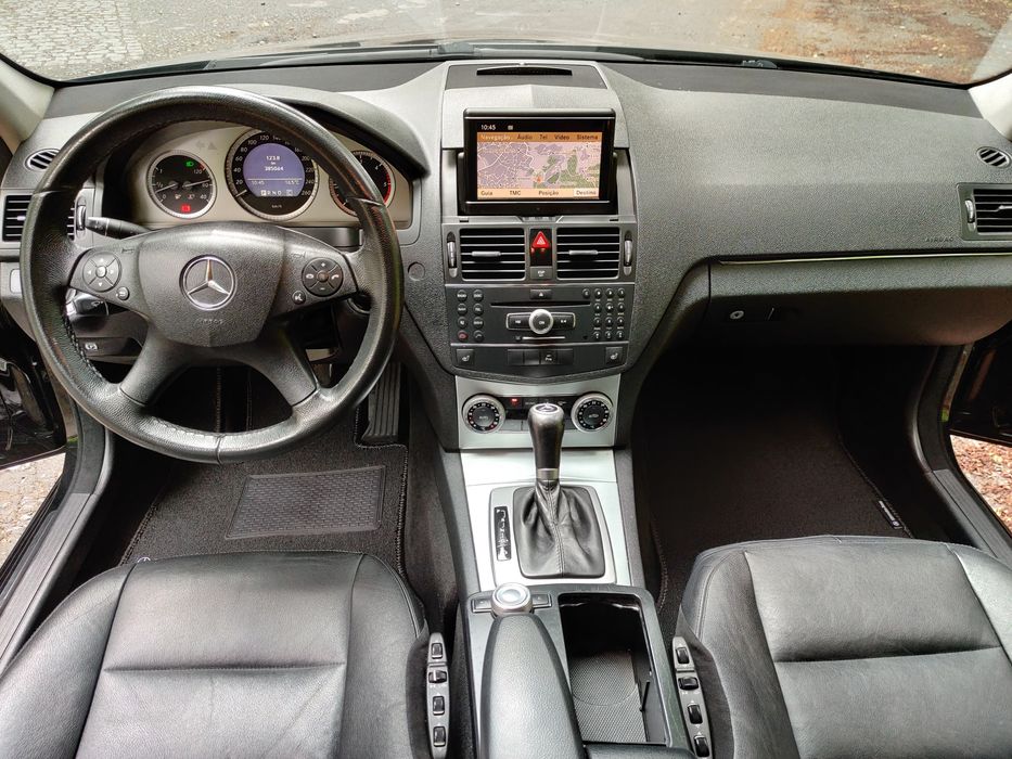 Mercedes-Benz C 220 — fotografia 5