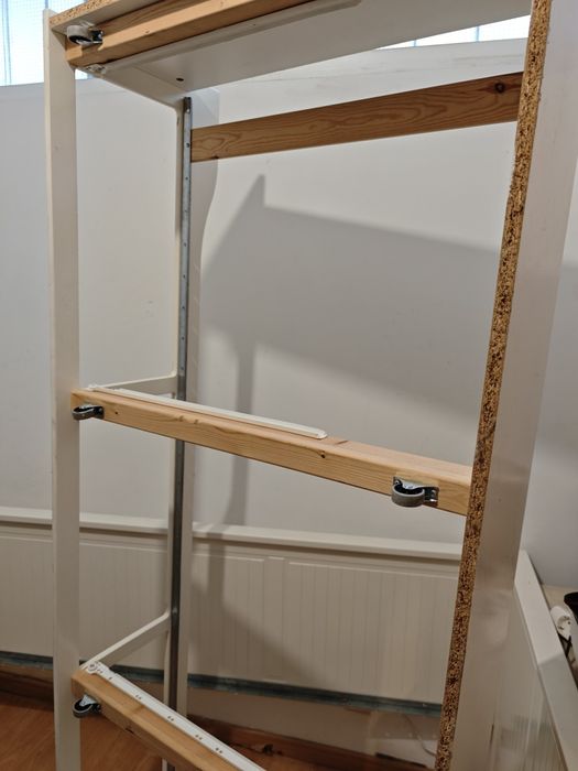 Cama Hemnes com gavetas