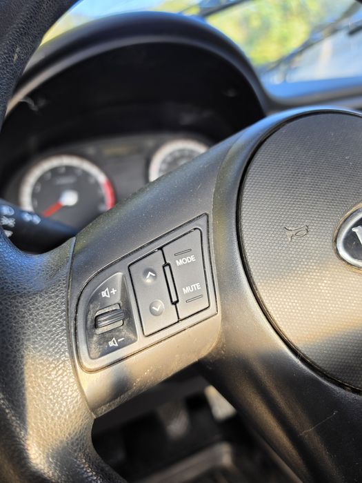 Kia   Rio   2011