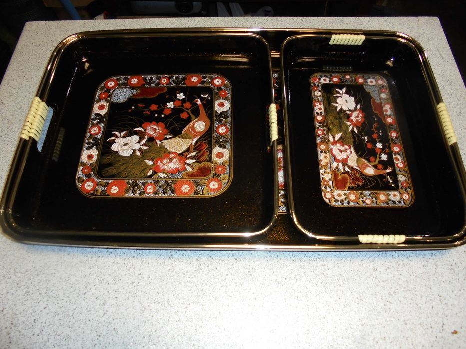 Conjunto de 3 tabuleiros decorativas com motivos orientais