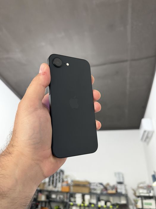 Apple iphone 16e 128 gb 100% айфон