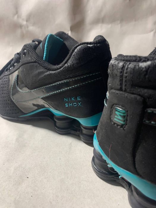 Кроссовки Nike SHOX