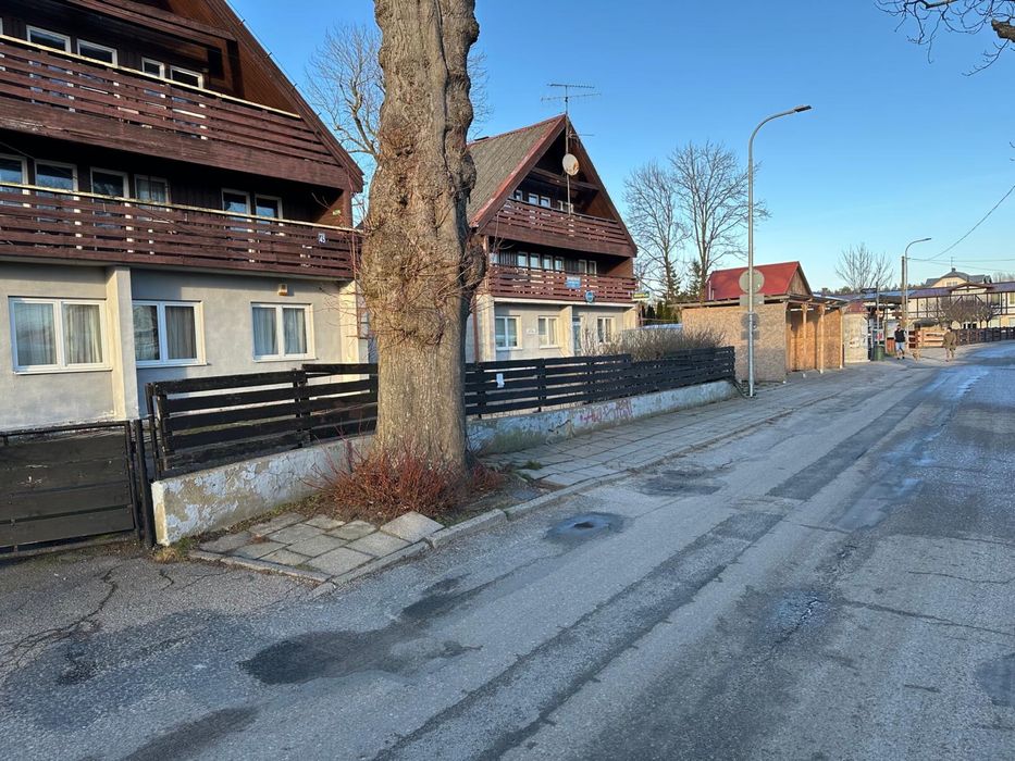 Wydzierżawię plac pod działalność Chłopy
