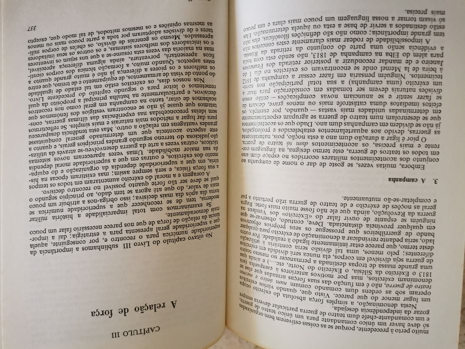 Dicionário Enciclopédico Kooglan-Larouse- Seleções – 3 volumes