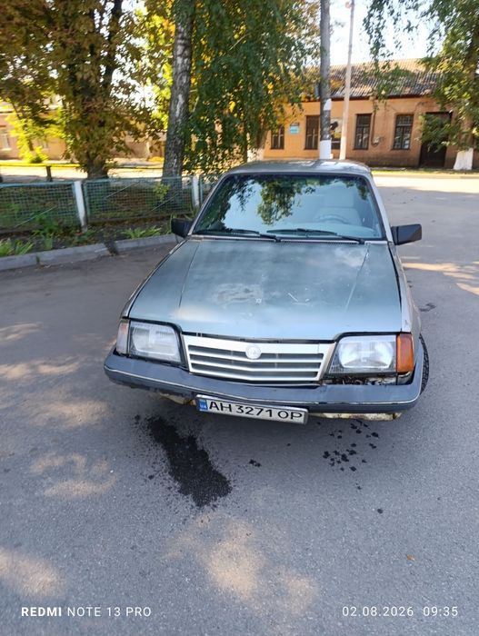 Opel Ascona 1.6i