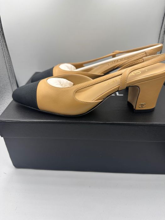 CHANEL Slingback 38c