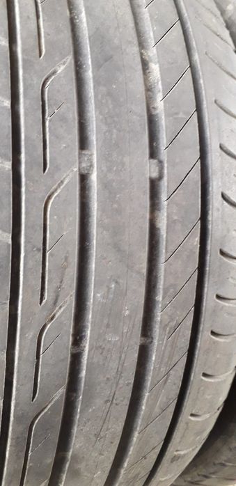 2 opony 225/45/R17 letnie  Bridgestone