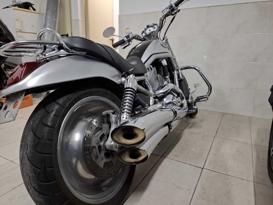 Harley Davidson VRod -100th Anniversary Special edition