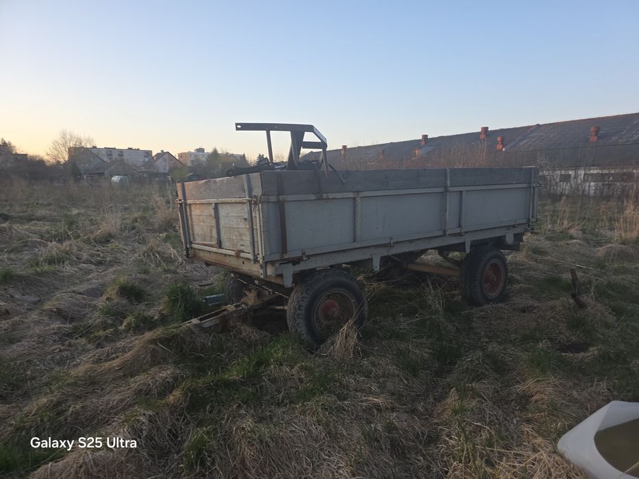 Sprzedam ursusa  c4011