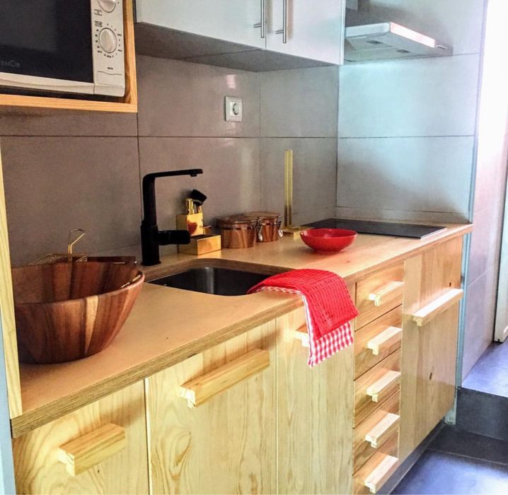 Casa aluguer temporario . Lavandaria , jardim privado . Pet frendly.