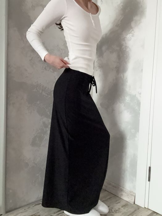 Довга спідниця, трендова чорна юбка