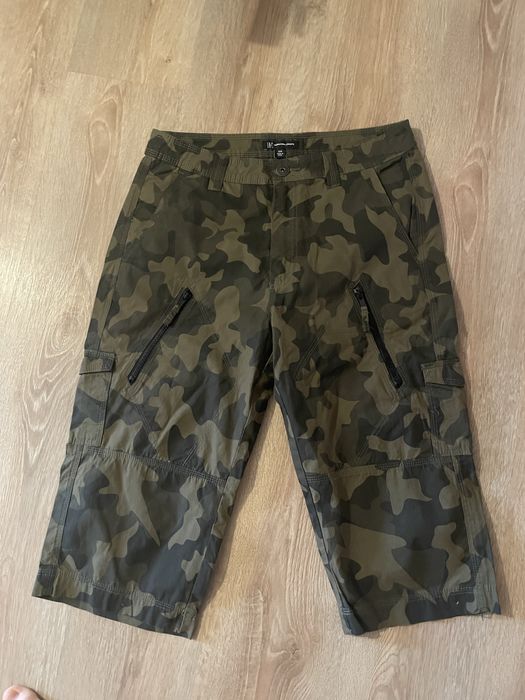 Шорти бермуди 32 розміру по EU.