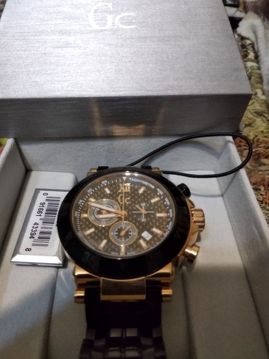 Часы наручные Швейцарские